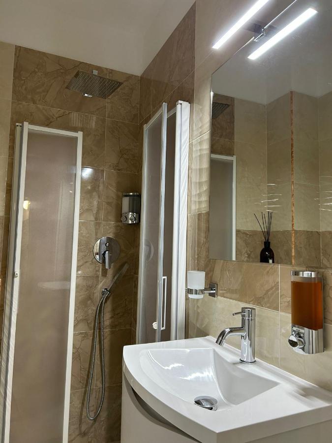 Agas Exclusive Apartment Catanzaro Buitenkant foto
